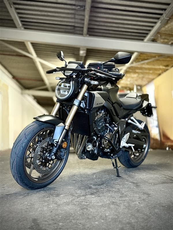 Honda CB650R