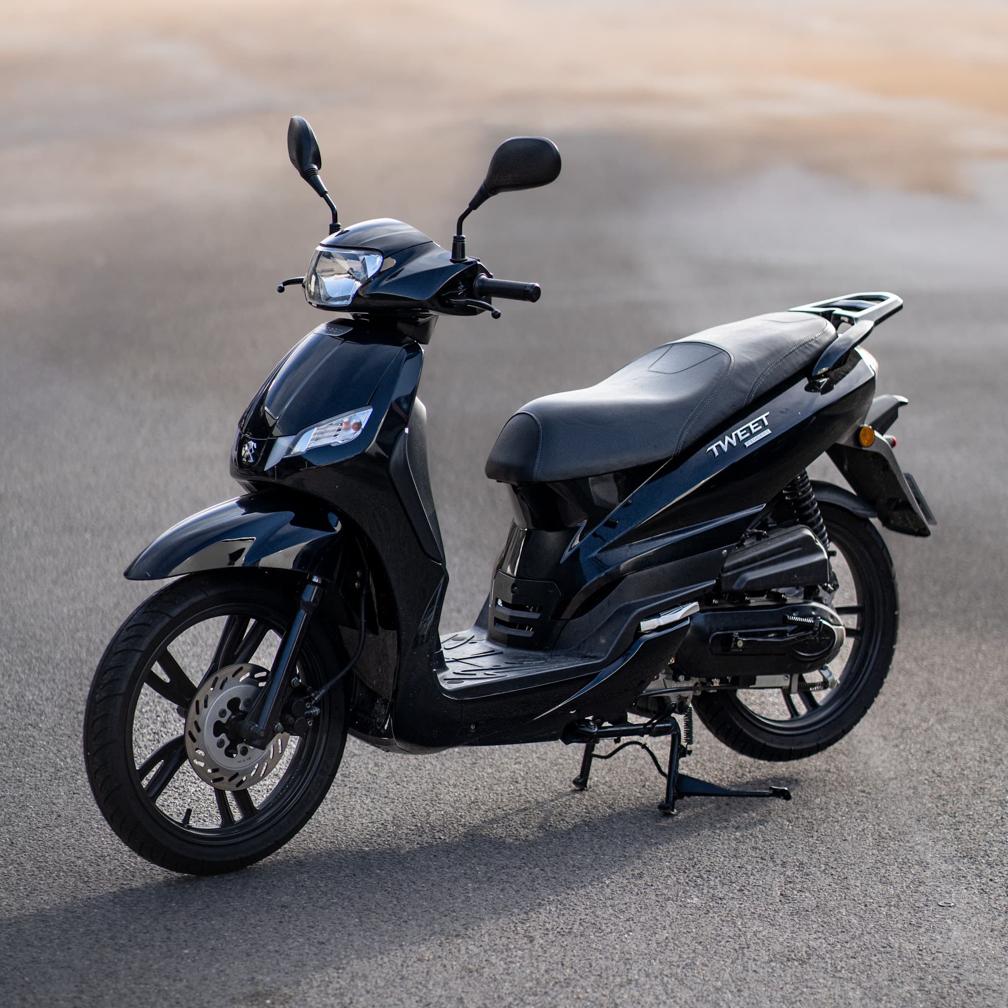 Peugeot Tweet 50